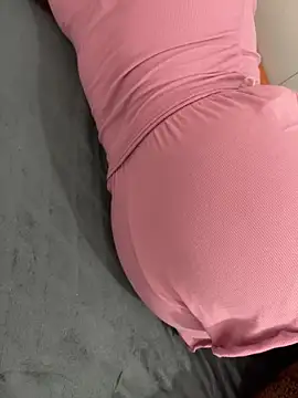 duyenem2k online show from March 21, 2026, 1:29 am