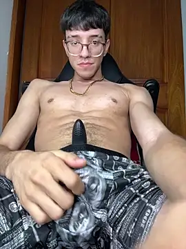 Snapshot of ArthurDavies_ chatting on February 23, 2026, 8:26 am ArthurDavies online show from February 23, 2026, 8:26 am