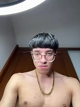 Snapshot of ArthurDavies_ chatting on February 7, 2026, 4:31 am ArthurDavies online show from February 7, 2026, 4:31 am