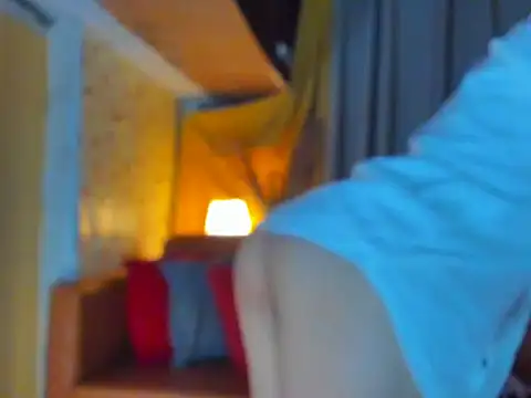 Andrea bricks06 online show from December 17, 2024, 3:50 am