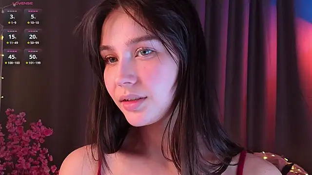 Snapshot of KiraYukimura chatting on March 16, 2026, 7:12 am KiraYukimura online show from March 16, 2026, 7:12 am