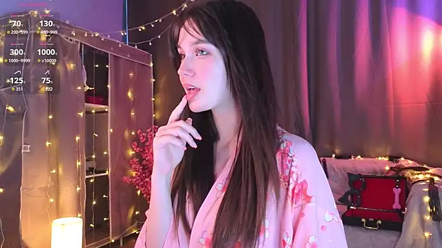 Snapshot of KiraYukimura chatting on April 4, 2026, 1:34 am KiraYukimura online show from April 4, 2026, 1:34 am