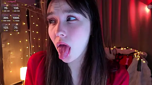 Snapshot of KiraYukimura chatting on April 7, 2026, 1:29 am KiraYukimura online show from April 7, 2026, 1:29 am