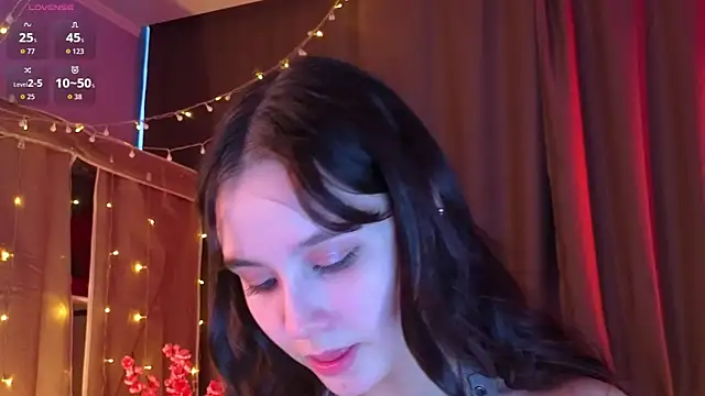 Snapshot of KiraYukimura chatting on April 9, 2026, 10:10 am KiraYukimura online show from April 9, 2026, 10:10 am