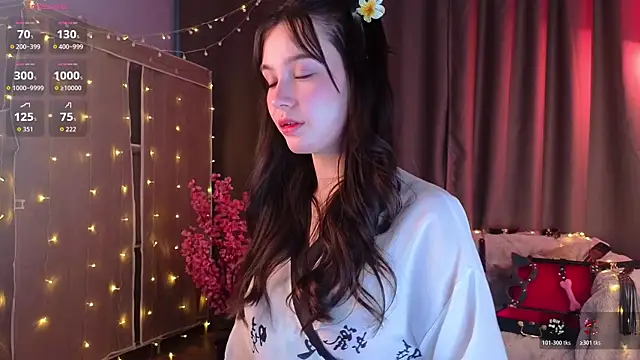 Snapshot of KiraYukimura chatting on March 19, 2026, 1:49 am KiraYukimura online show from March 19, 2026, 1:49 am