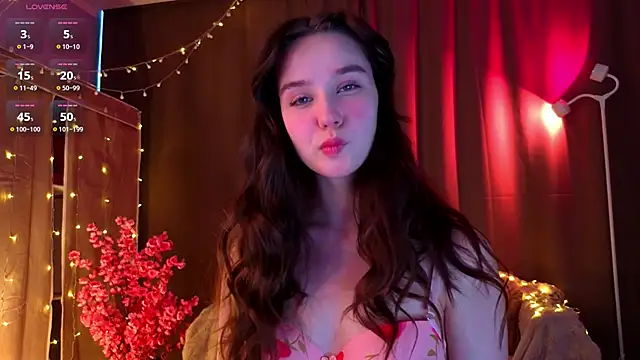 Snapshot of KiraYukimura chatting on April 10, 2026, 5:25 am KiraYukimura online show from April 10, 2026, 5:25 am