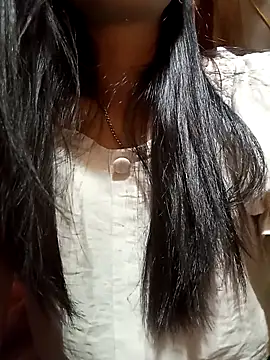 Hiniyk2 online show from April 5, 2026, 3:24 am