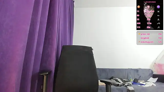 Snapshot of fancy_casssie chatting on February 27, 2025, 3:37 pm fancy casssie online show from February 27, 2025, 3:37 pm