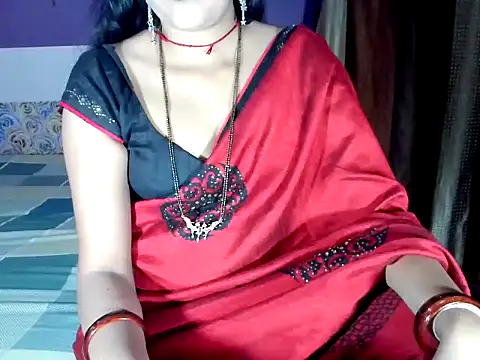 Snapshot of ADHYA__ chatting on February 4, 2026, 5:41 pm ADHYA online show from February 4, 2026, 5:41 pm