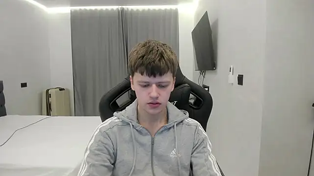 Snapshot of bonekoambalabu chatting on February 9, 2026, 12:52 am bonekoambalabu online show from February 9, 2026, 12:52 am