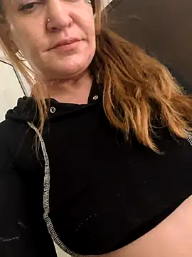 hellyeayea6969 online show from July 13, 2026, 6:56 am