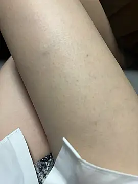 maonyan6 online show from April 7, 2026, 1:02 pm