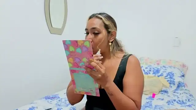 IsabelaAcosta online show from April 29, 2026, 3:11 am