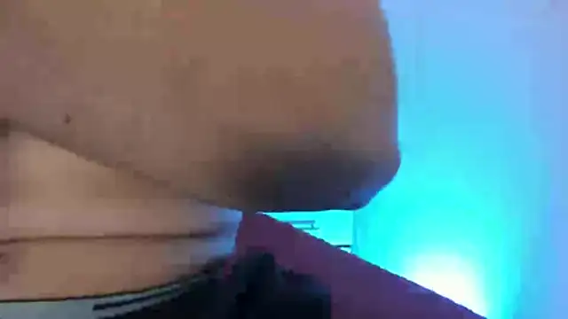 Liam saint online show from April 9, 2026, 12:11 pm