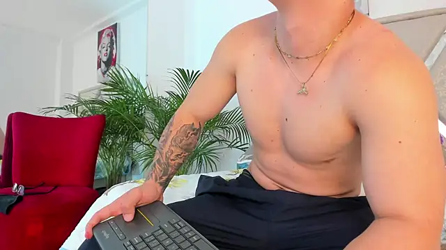 Liam saint online show from March 23, 2026, 1:11 pm