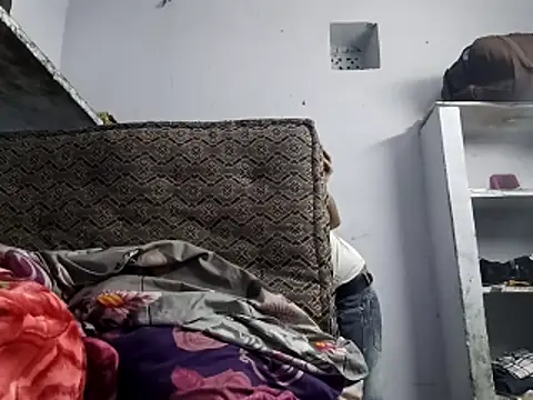 daksh  8 inche online show from April 18, 2026, 10:50 am