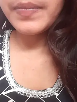 sexy jasma online show from April 22, 2026, 10:44 am
