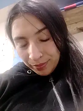 Emily Gree online show from March 17, 2026, 12:35 am