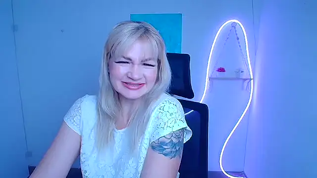 Madonna Fire online show from March 29, 2026, 6:59 am