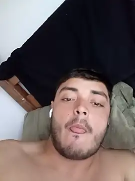 Snapshot of Juninho18c chatting on April 16, 2026, 1:23 pm Juninho18c online show from April 16, 2026, 1:23 pm