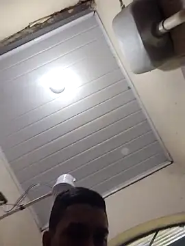 Fefe2805 online show from April 23, 2026, 2:51 pm