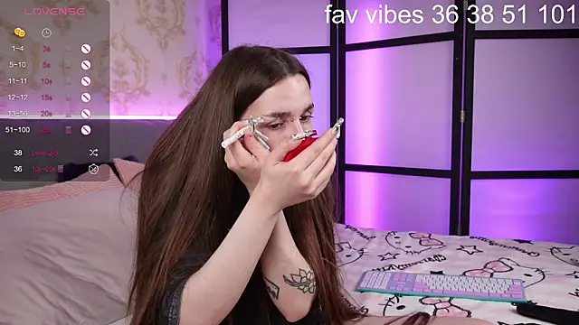 Alice Goth online show from February 7, 2026, 3:42 pm