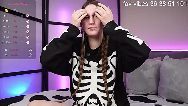 Snapshot of Alice_Goth chatting on March 20, 2026, 2:29 pm Alice Goth online show from March 20, 2026, 2:29 pm