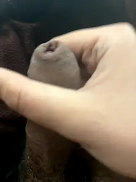 Snapshot of StickyTick chatting on January 7, 2026, 5:40 pm StickyTick online show from January 7, 2026, 5:40 pm