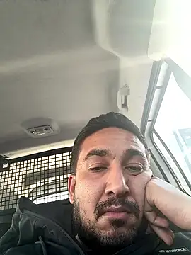 berkayneslihan online show from January 7, 2026, 11:37 am