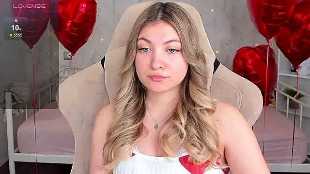 Angel  Grace online show from February 14, 2026, 6:13 am