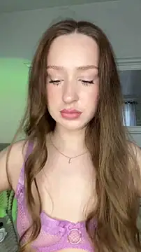 cuteeyesbaby online show from April 11, 2026, 3:03 am