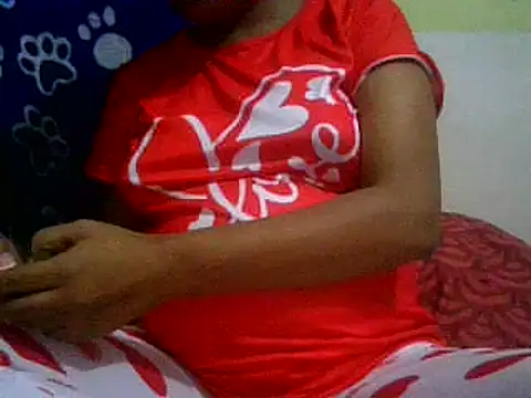 Snapshot of Kandysweety_2 chatting on March 26, 2026, 7:34 pm Kandysweety 2 online show from March 26, 2026, 7:34 pm