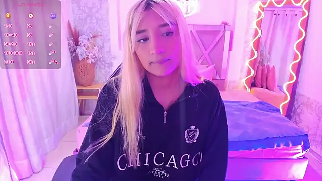 IRINA TAY1 online show from April 12, 2026, 3:32 am