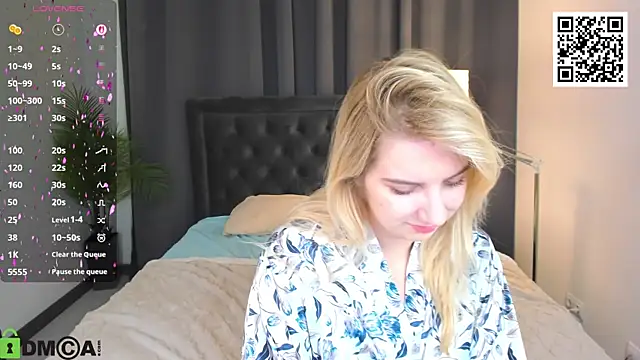 SoftLana online show from February 25, 2026, 4:12 am