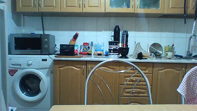 KaelNox online show from June 7, 2026, 6:46 pm