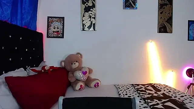 yorsamm smit online show from April 12, 2026, 11:41 pm