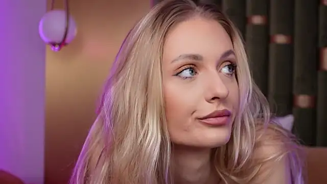 AmeliaAngel online show from November 9, 2025, 6:39 am