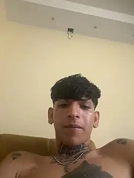 Sam sexy 35 online show from February 15, 2026, 5:12 pm