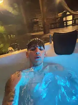 Sam sexy 35 online show from February 23, 2026, 5:09 am