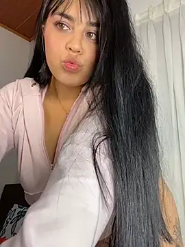 Snapshot of sophyy_white chatting on July 26, 2026, 5:36 am sophyy white online show from July 26, 2026, 5:36 am