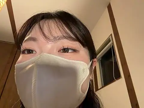   Yui  online show from June 19, 2026, 1:39 pm