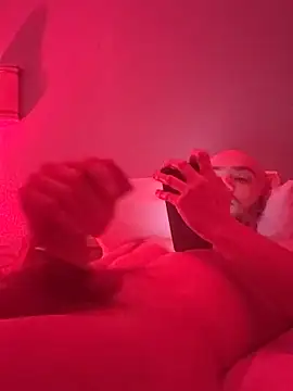 cloudyplay661 online show from February 19, 2026, 8:39 pm