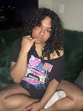 Angeliccreamyrican online show from April 17, 2026, 4:04 am