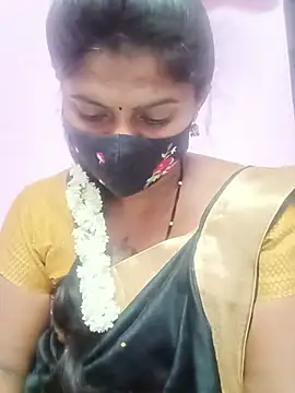 Snapshot of Tamil_Hot_Anu chatting on May 15, 2026, 11:36 pm Tamil Hot Anu online show from May 15, 2026, 11:36 pm