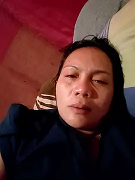 prettymomma24xx online show from January 7, 2026, 3:28 pm