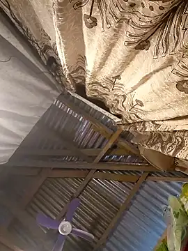 prettymomma24xx online show from January 17, 2026, 7:12 am