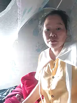 donaaa2 online show from March 3, 2026, 1:12 am