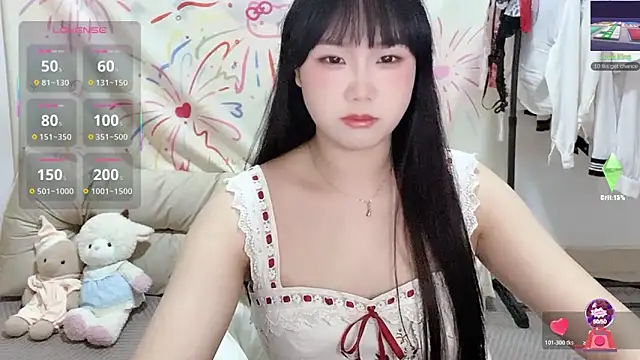 Snapshot of xiaoguai99 chatting on May 7, 2026, 12:52 pm xiaoguai99 online show from May 7, 2026, 12:52 pm