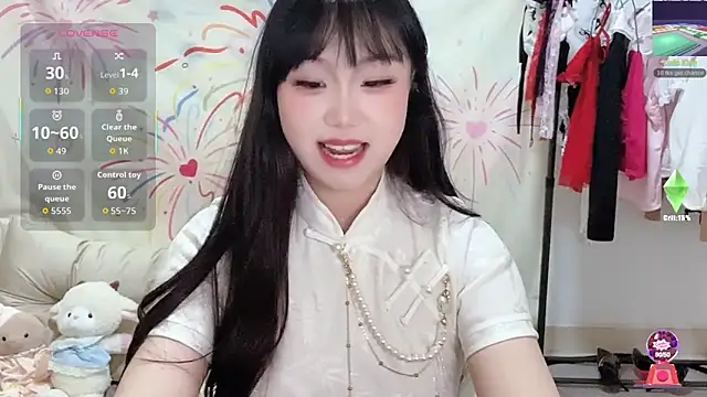 Snapshot of xiaoguai99 chatting on April 17, 2026, 1:14 pm xiaoguai99 online show from April 17, 2026, 1:14 pm