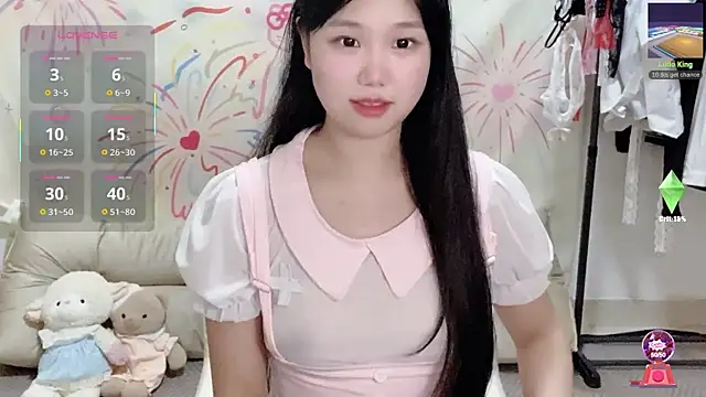 xiaoguai99 online show from June 16, 2026, 1:22 pm